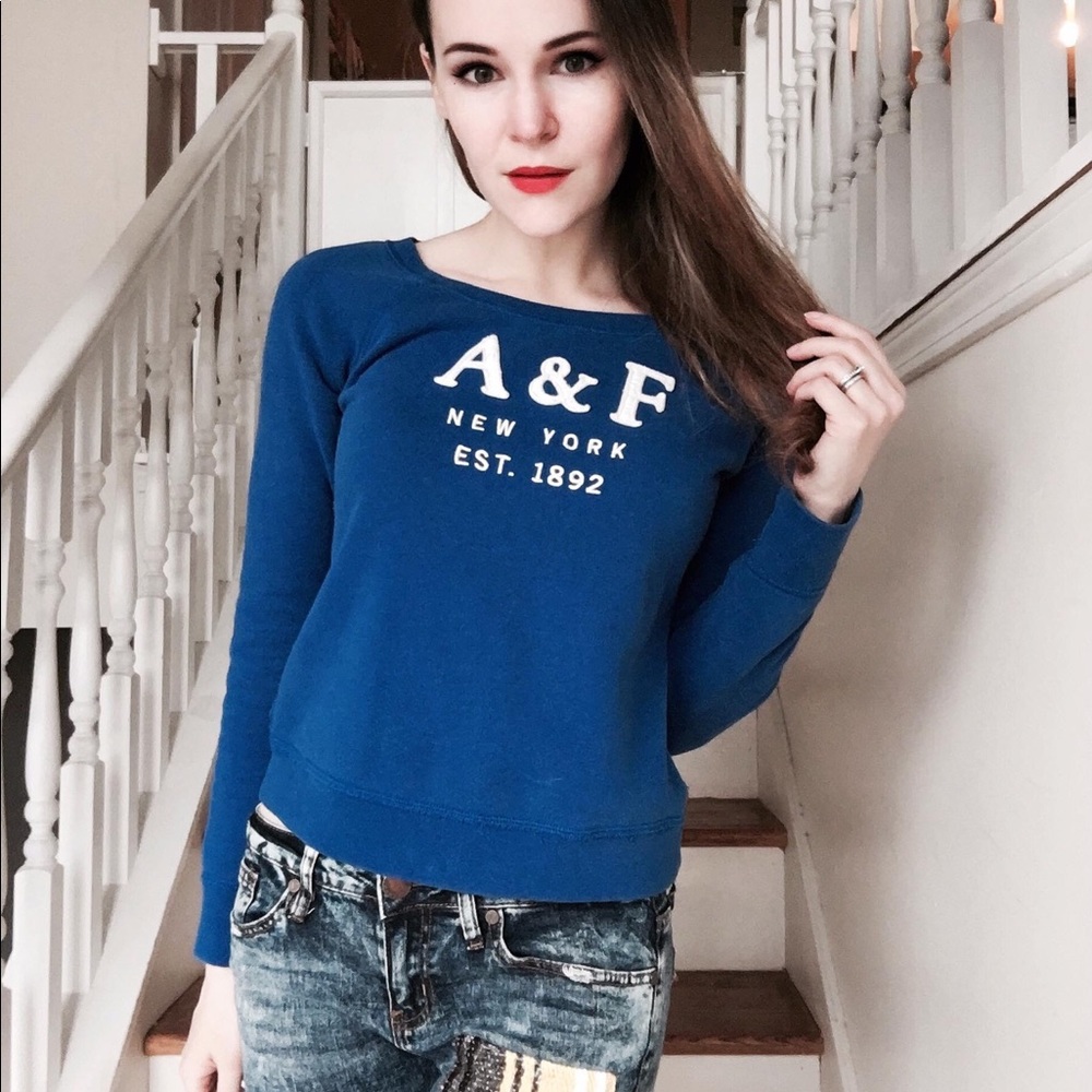 Abercrombie & Fitch blue size s sweatshirt - Picture 1 of 6